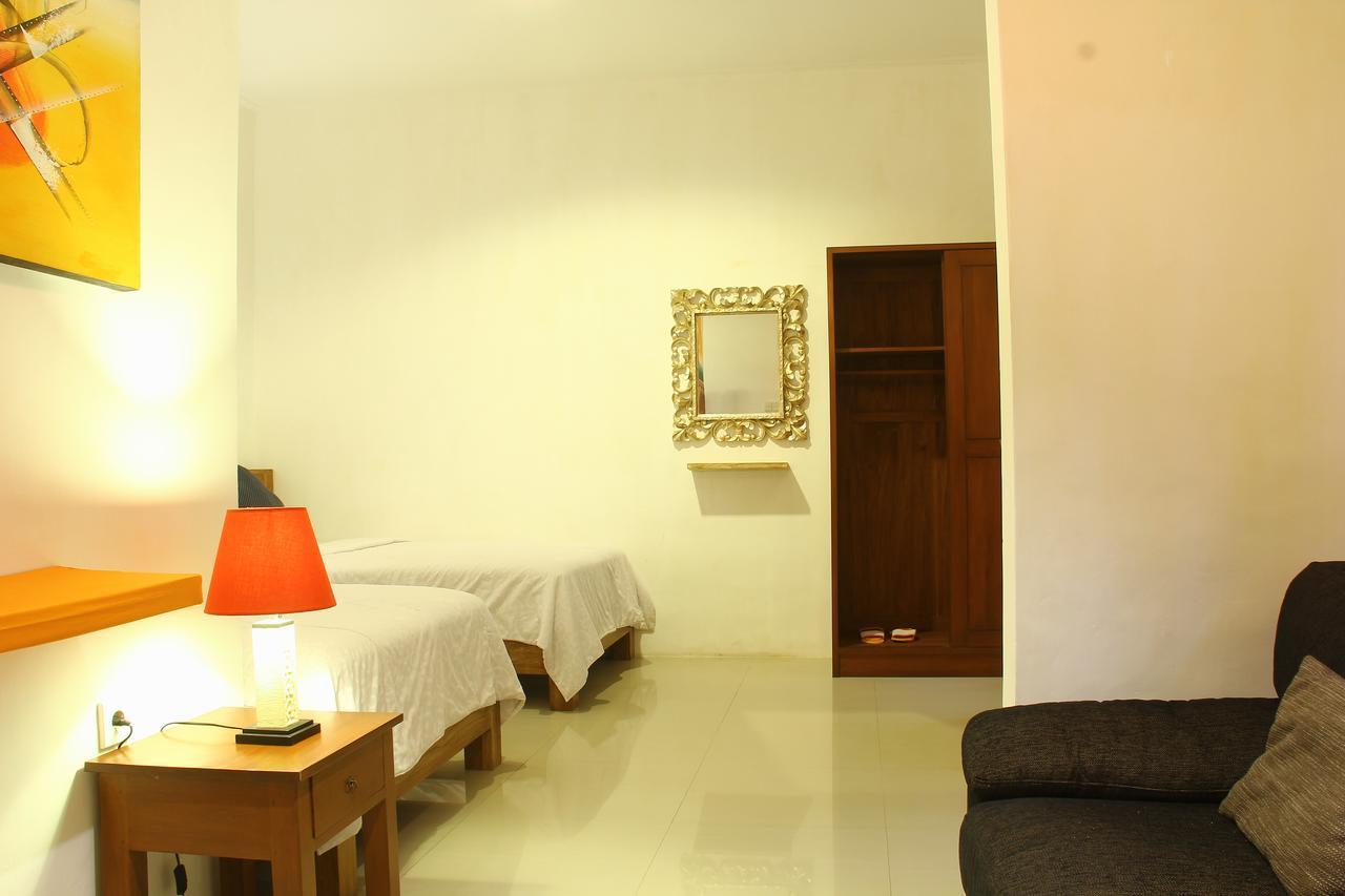 D'Lumbung Suites And Residence Seminyak  Exterior photo