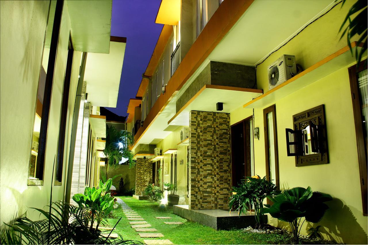 D'Lumbung Suites And Residence Seminyak  Exterior photo