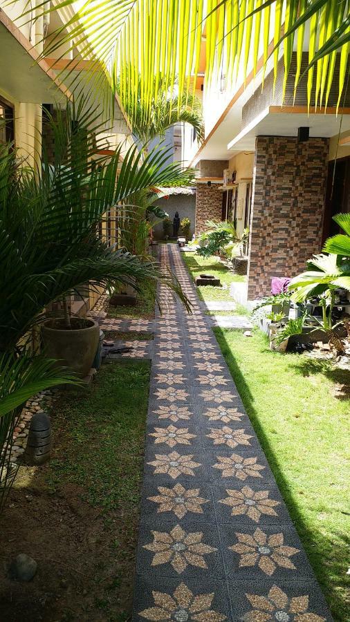 D'Lumbung Suites And Residence Seminyak  Exterior photo
